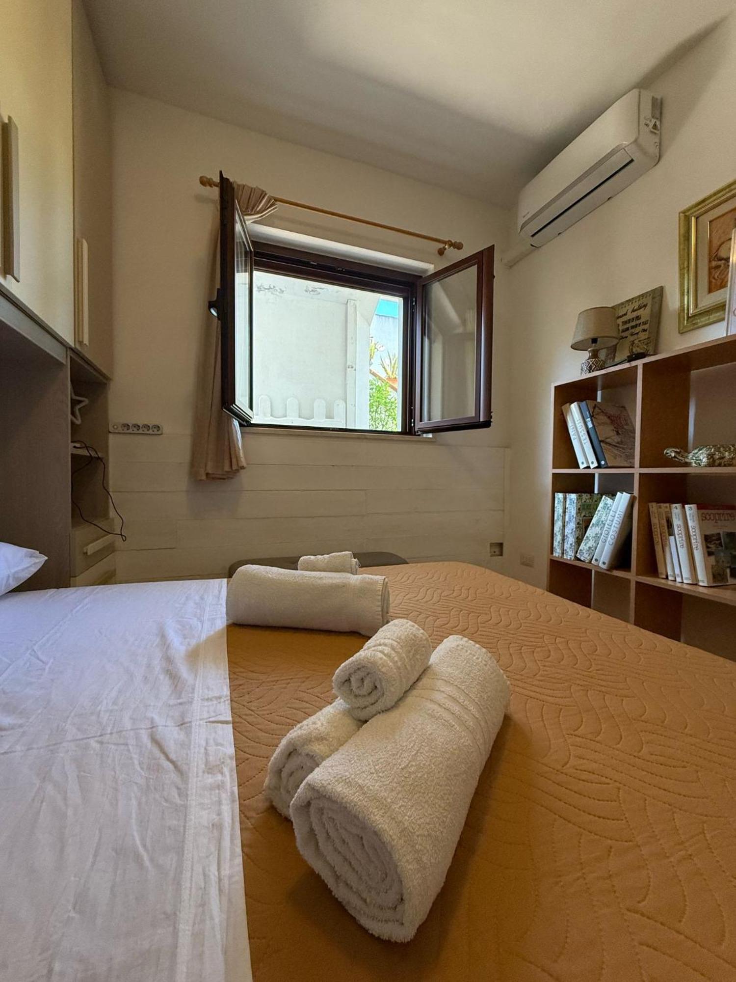 The Refuge Apartment Porto Torres Eksteriør bilde