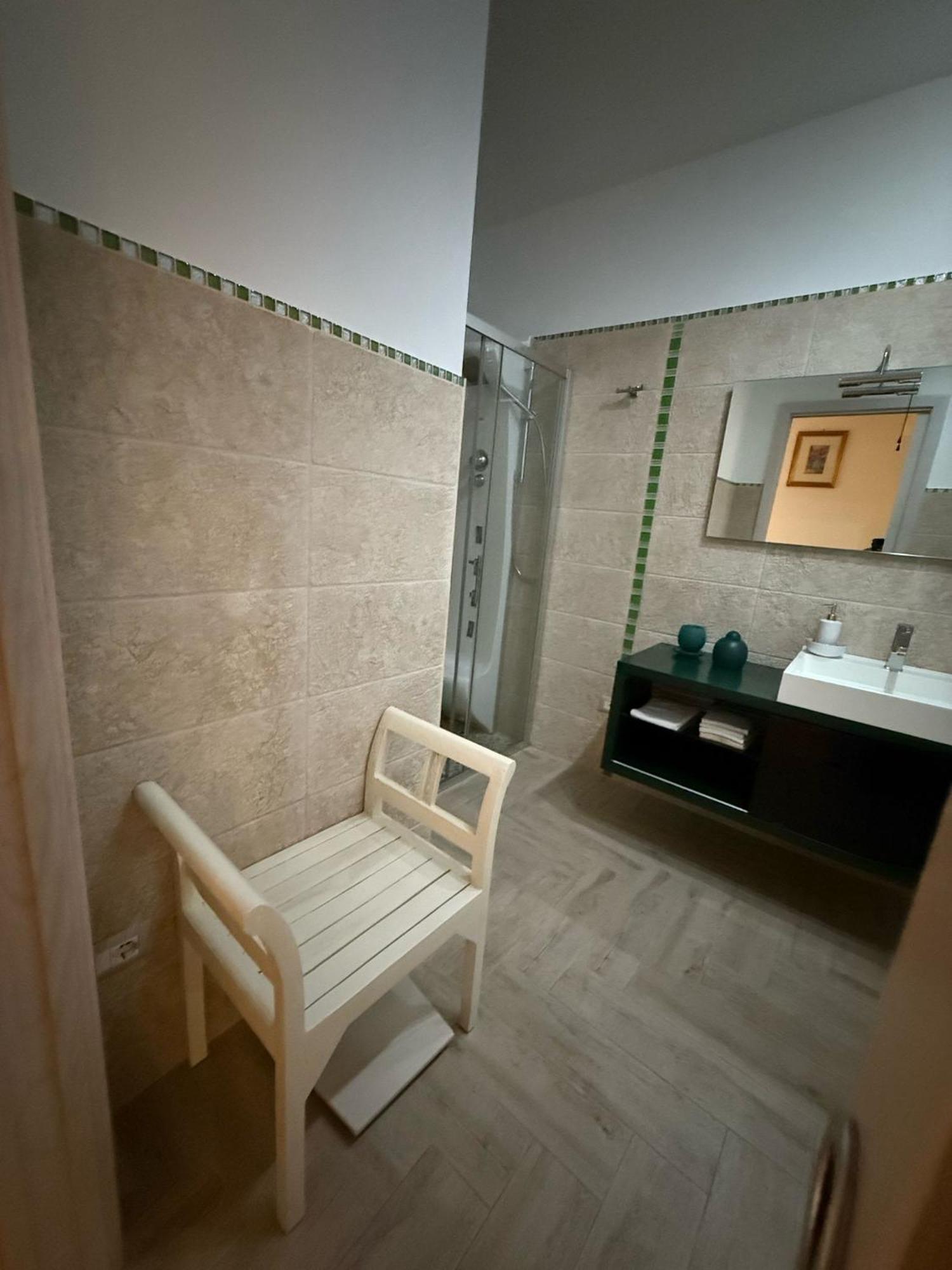 The Refuge Apartment Porto Torres Eksteriør bilde