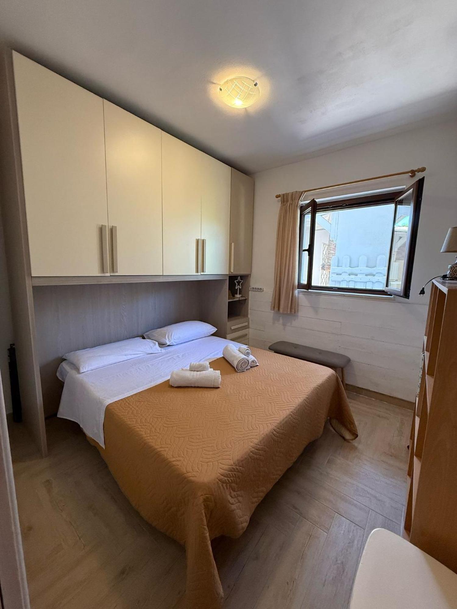 The Refuge Apartment Porto Torres Eksteriør bilde